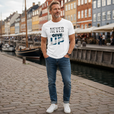 Jakob™ — T-shirt med citat