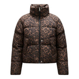 Solveig™ — Leopard Pufferjakke